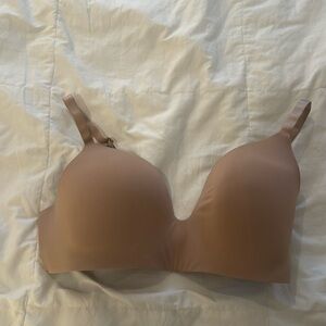 Victoria’s Secret BRA neutral